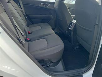 2022 Kia Sportage - Thumbnail
