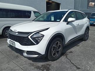 2022 Kia Sportage - Thumbnail