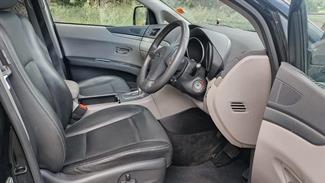 2011 Subaru Tribeca - Thumbnail