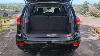 2011 Subaru Tribeca - Thumbnail