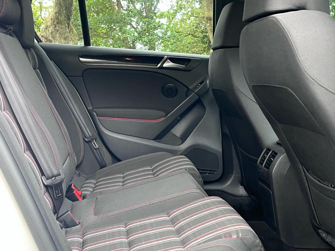 2010 Volkswagen Golf