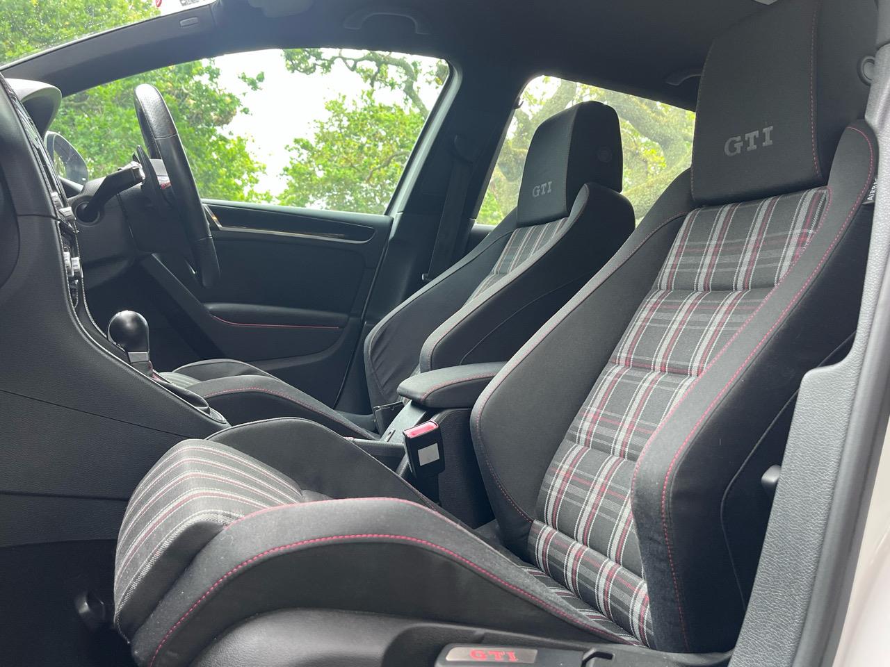 2010 Volkswagen Golf