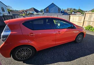 2014 Toyota Aqua - Thumbnail