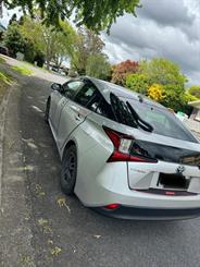 2021 Toyota Prius - Thumbnail