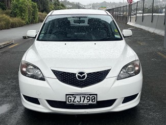2004 Mazda Axela - Thumbnail