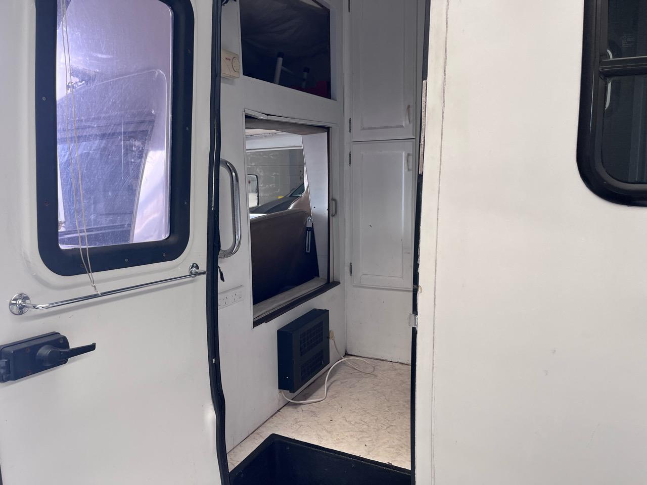 1996 Mitsubishi L300