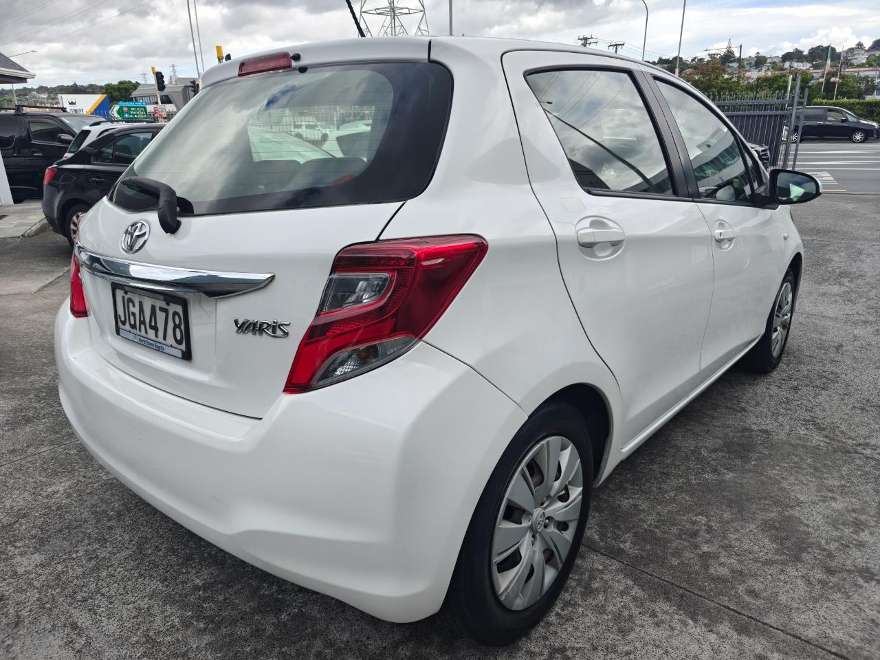 2015 Toyota YARIS