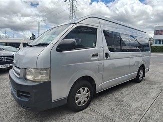 2006 Toyota Hiace - Thumbnail