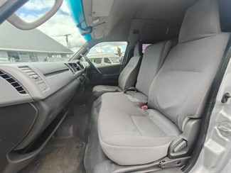 2006 Toyota Hiace - Thumbnail