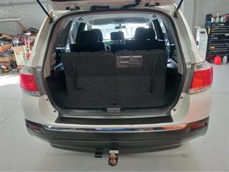 2013 Toyota Highlander - Thumbnail