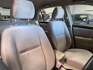 2004 Toyota Allex - Thumbnail