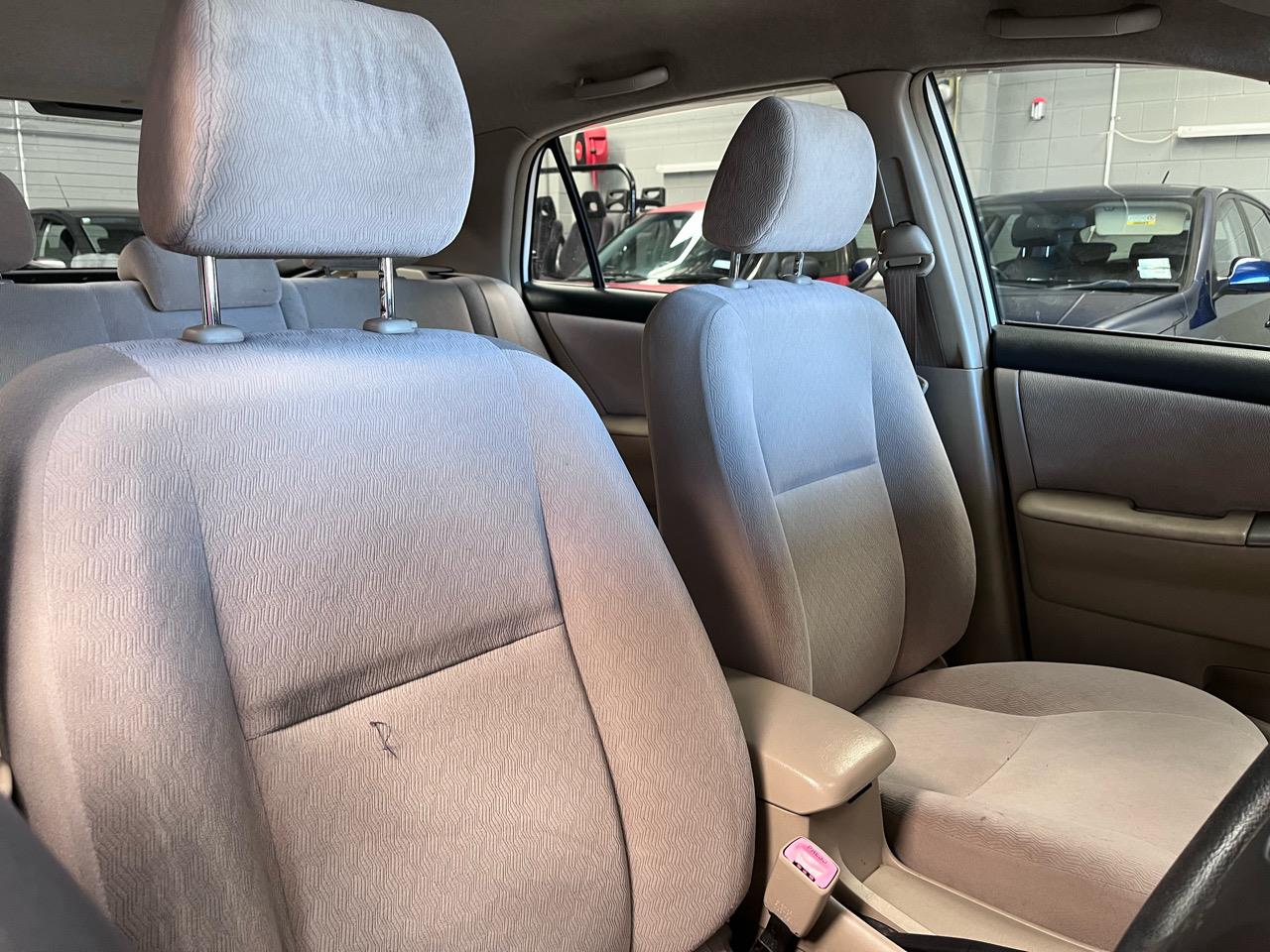 2004 Toyota Allex