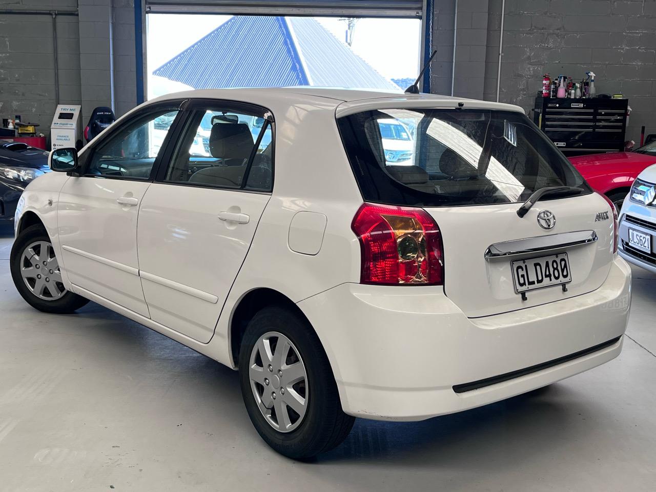 2004 Toyota Allex
