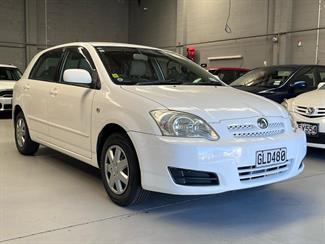 2004 Toyota Allex - Thumbnail