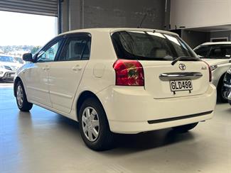 2004 Toyota Allex - Thumbnail