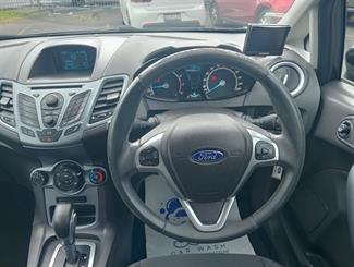 2013 Ford Fiesta - Thumbnail