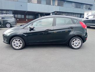 2013 Ford Fiesta - Thumbnail
