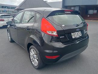 2013 Ford Fiesta - Thumbnail