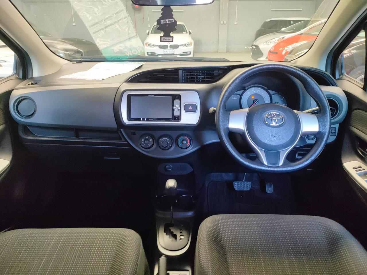2015 Toyota Vitz