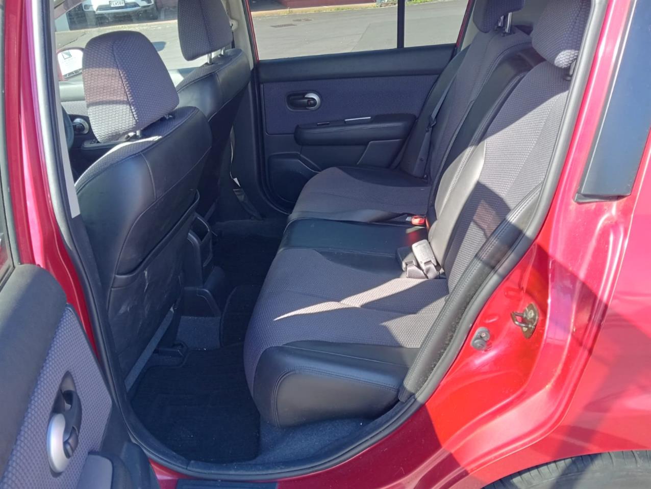 2006 Nissan Tiida