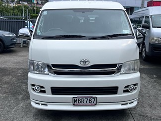2009 Toyota Hiace - Thumbnail