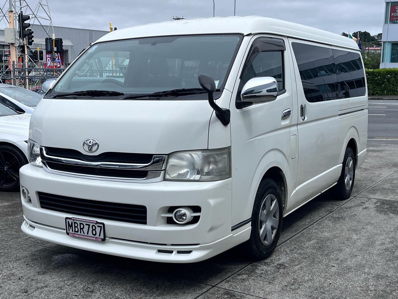 2009 Toyota Hiace