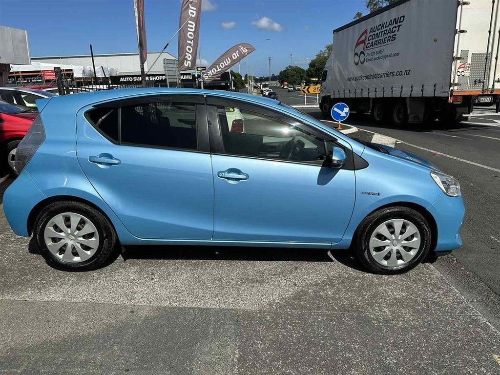 2012 Toyota Aqua