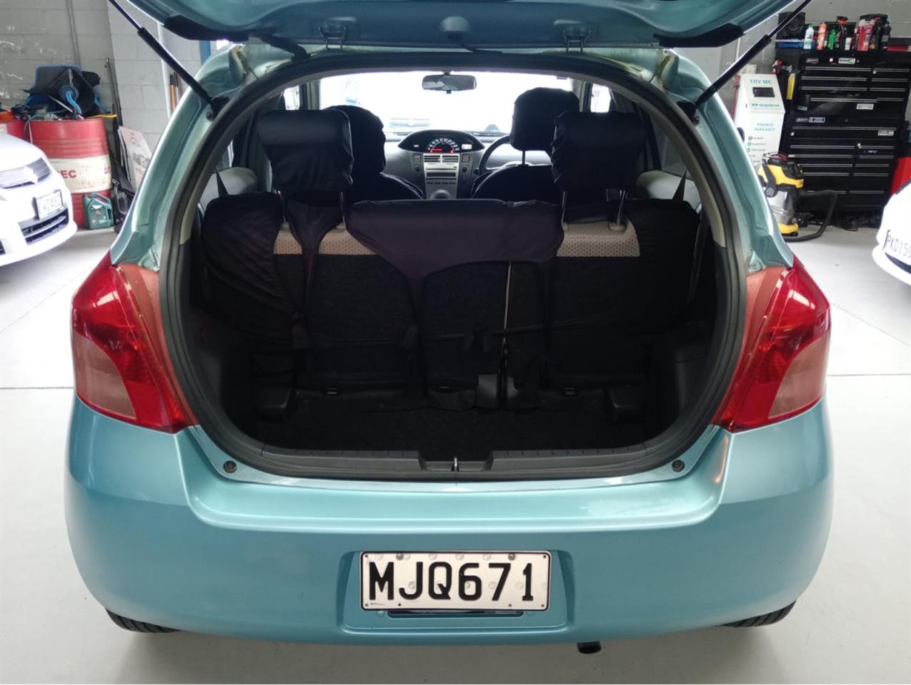 2007 Toyota Vitz
