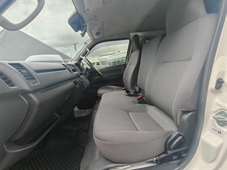 2018 Toyota Hiace - Thumbnail