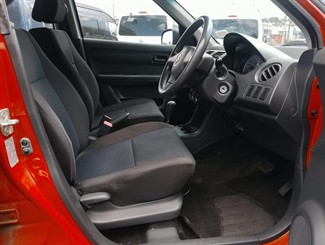 2009 Suzuki Swift - Thumbnail