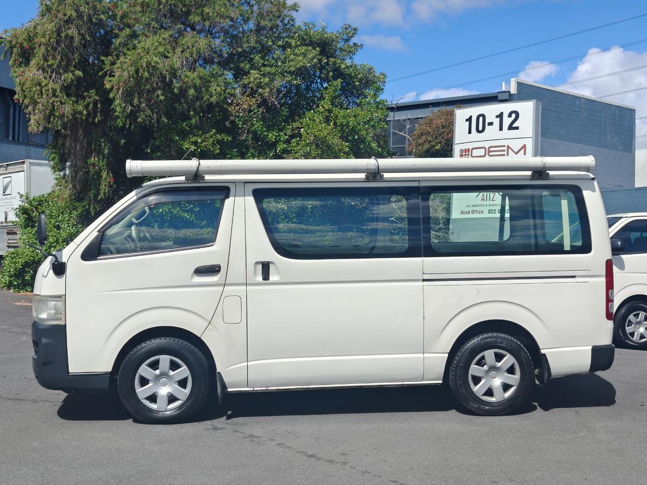 2009 Toyota Hiace