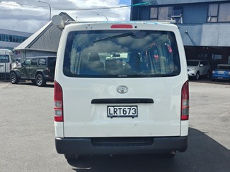 2009 Toyota Hiace - Thumbnail