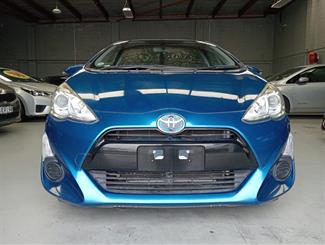 2015 Toyota Aqua - Thumbnail
