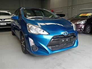 2015 Toyota Aqua - Thumbnail