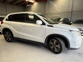 2015 Suzuki Vitara - Thumbnail