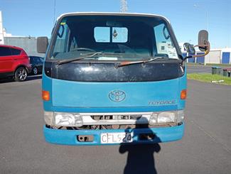 1996 Toyota Toyoace - Thumbnail