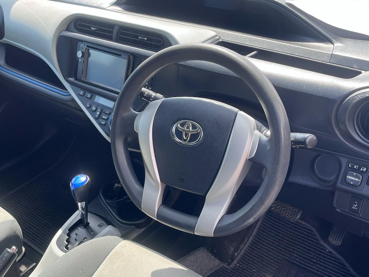 2013 Toyota Aqua