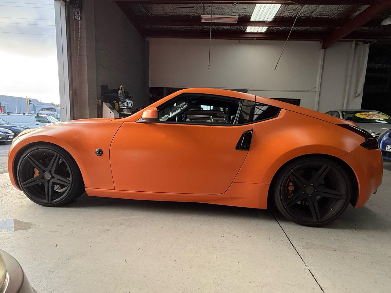 2011 Nissan Fairlady