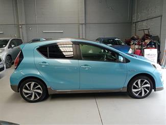 2014 Toyota Aqua - Thumbnail