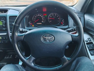 2005 Toyota Land Cruiser Prado - Thumbnail