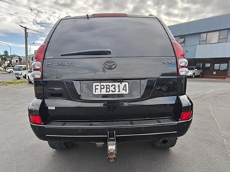 2005 Toyota Land Cruiser Prado - Thumbnail