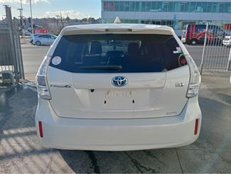 2012 Toyota Prius - Thumbnail