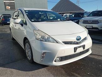 2012 Toyota Prius - Thumbnail