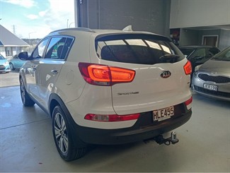 2014 Kia Sportage - Thumbnail