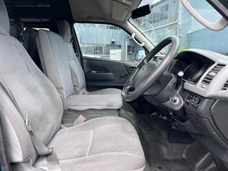 2006 Toyota Hiace - Thumbnail