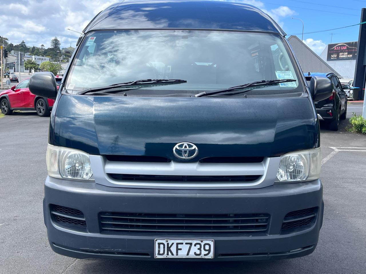 2006 Toyota Hiace