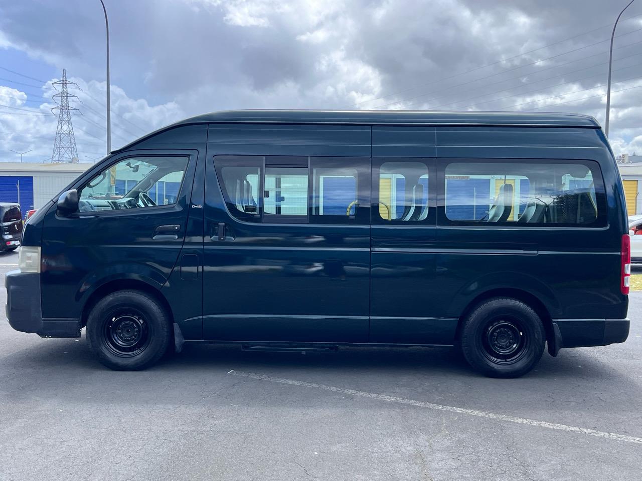 2006 Toyota Hiace