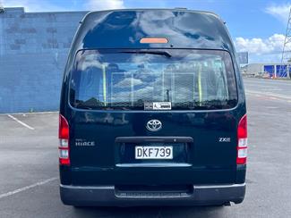 2006 Toyota Hiace - Thumbnail