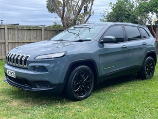 2015 Jeep Cherokee - Thumbnail