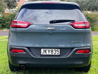 2015 Jeep Cherokee - Thumbnail